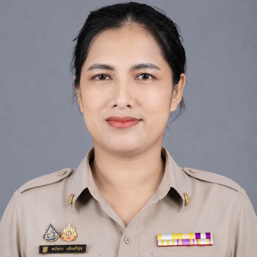 นางสาวพนัชกร กลิ่นศรีสุข